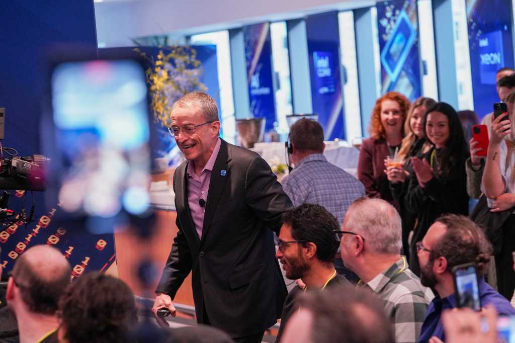Intel lança chips de IA para servidores e clientes