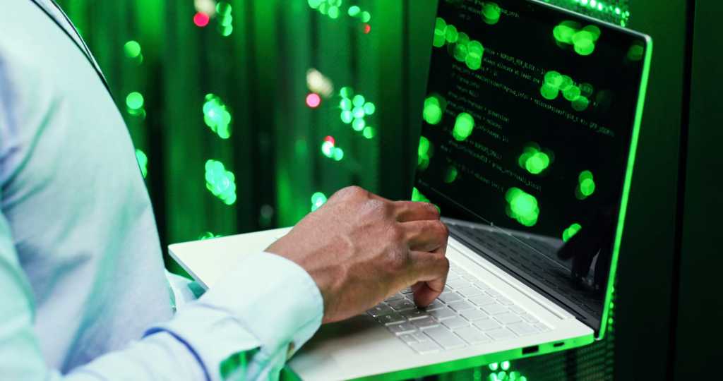 As alterações da Broadcom na VMware incluem demissões e mudanças nos programas de parceiros