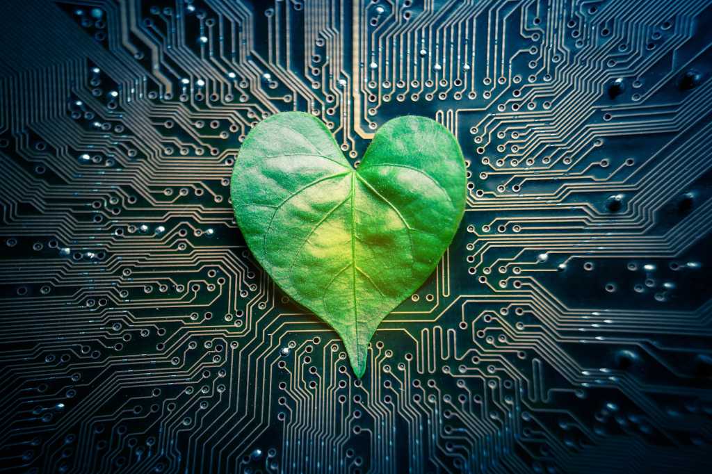 Schneider Electric faz uma jogada verde com UPS supereficiente