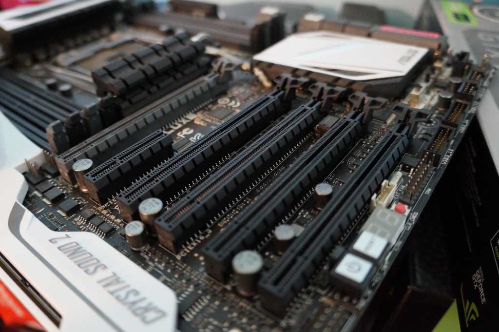 A nova especificação PCI Express dobra a taxa de bits