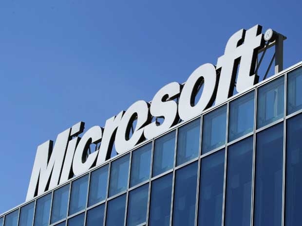 Funcionários da Microsoft doam US$ 650 milhões em dinheiro, serviços e software